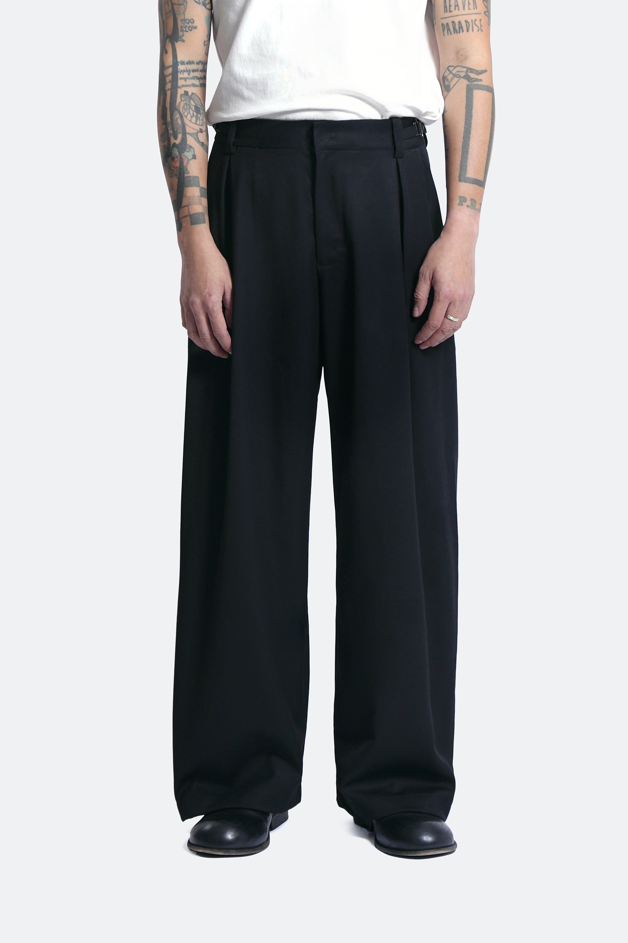 UU wide tailored pants - mute black