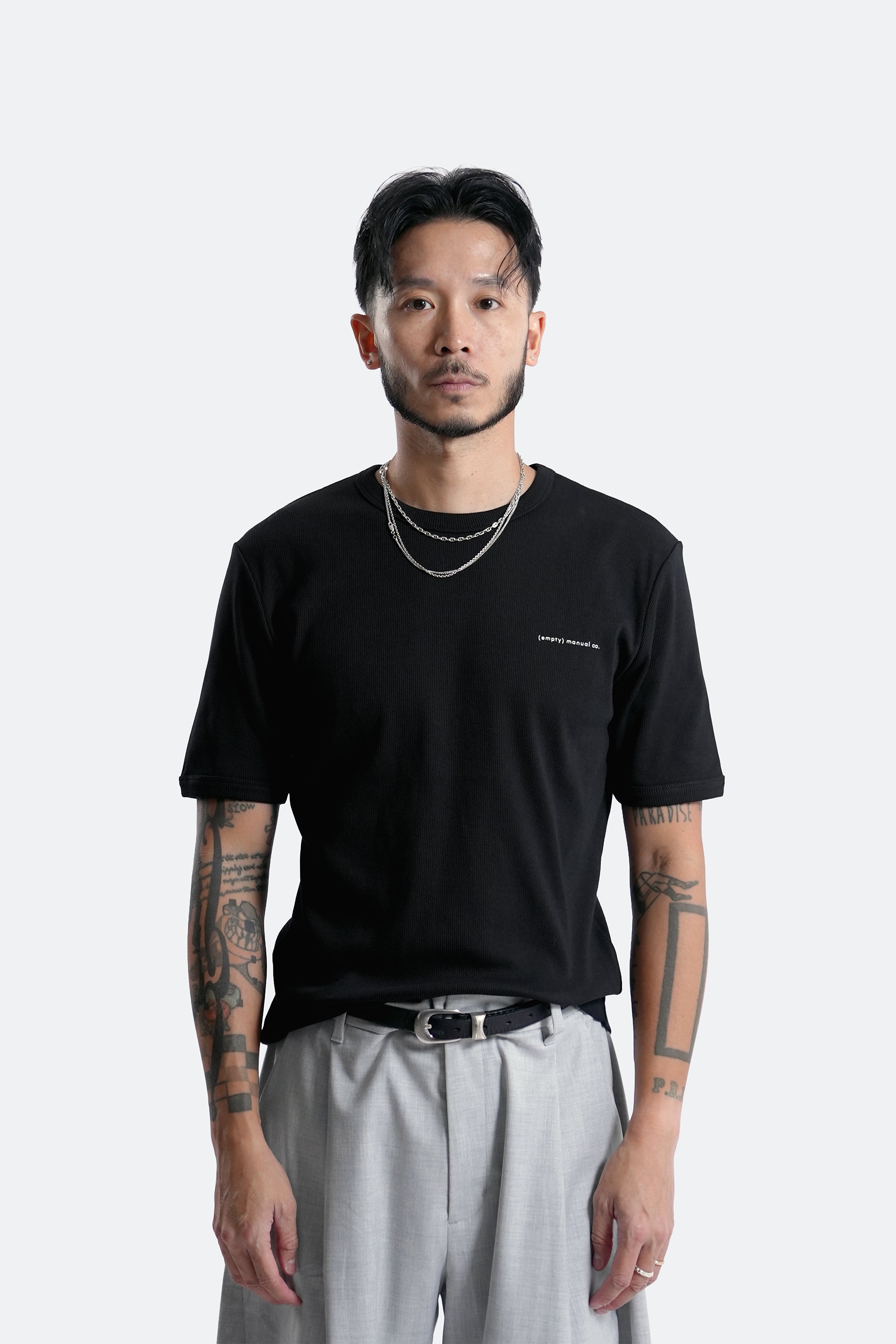 slim fit ribbed tee - black