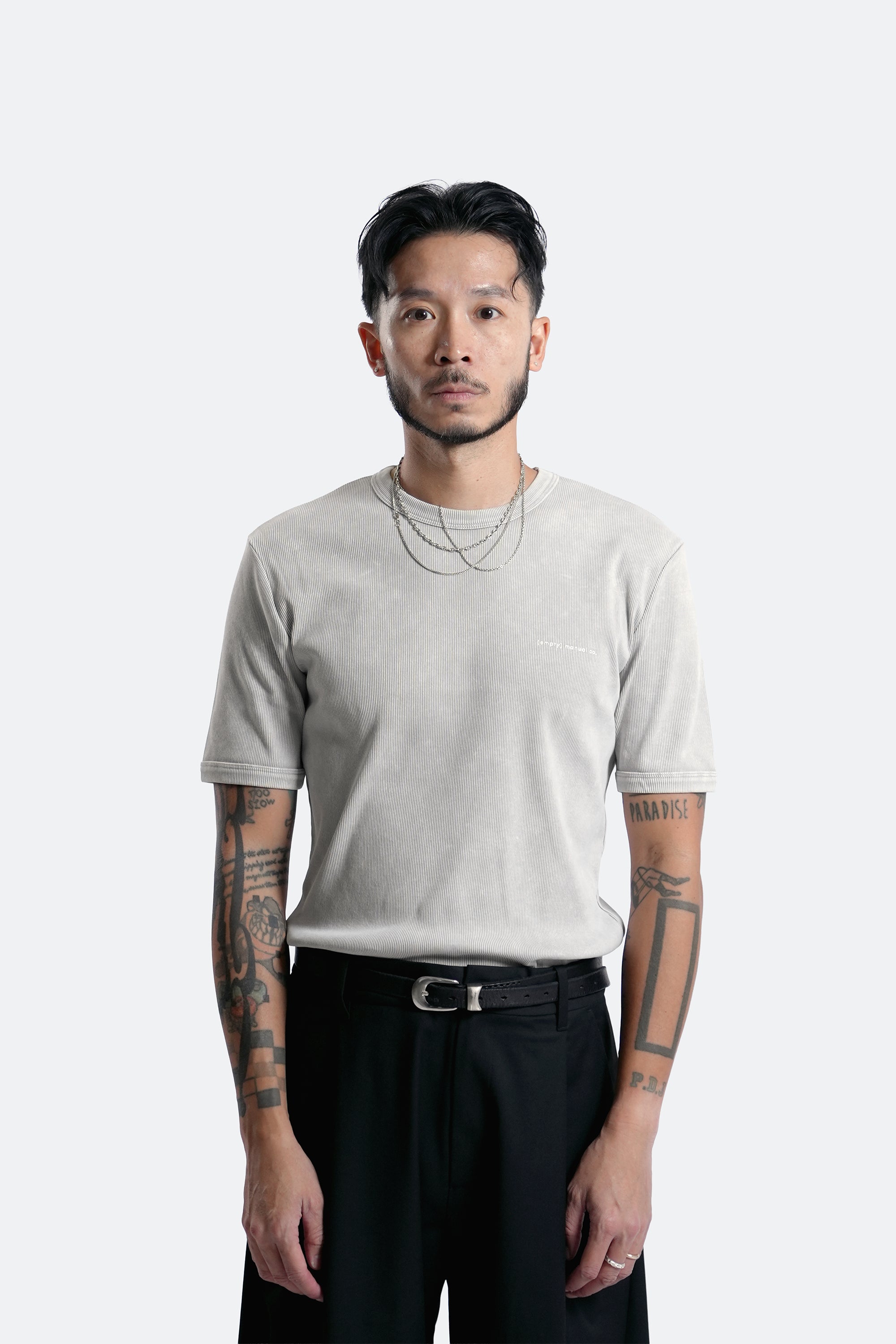 slim fit ribbed tee - washed grey