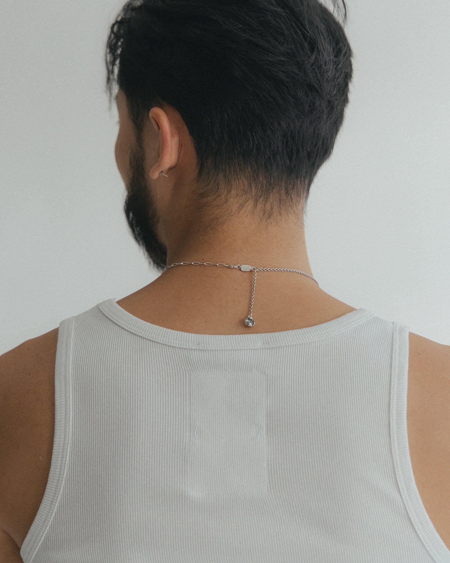 anicca necklace - grey