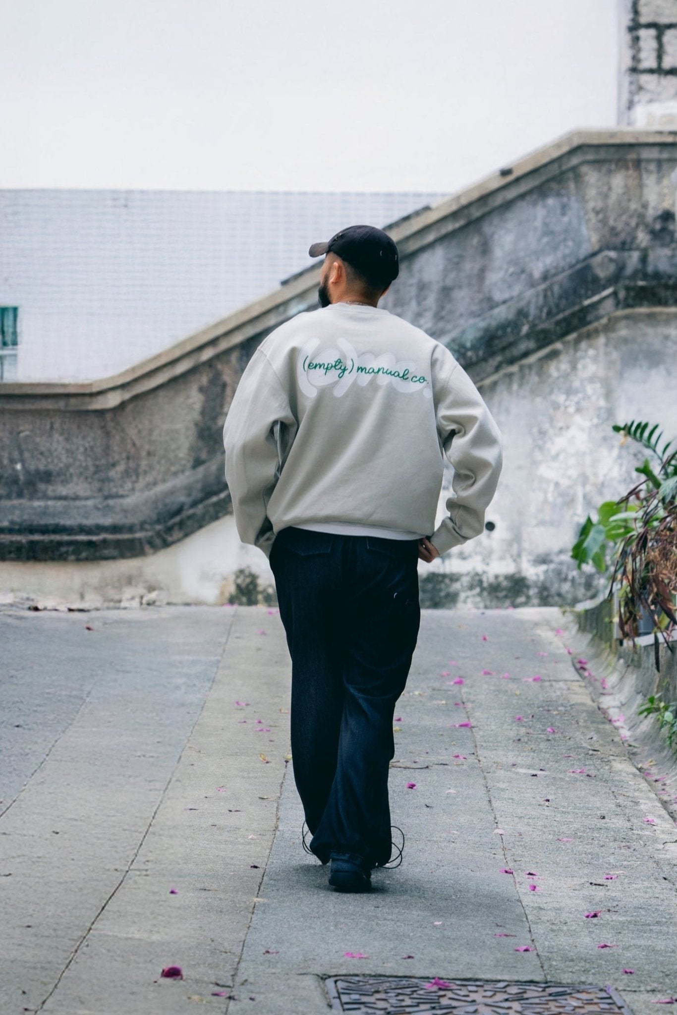(empty) manual co. embroidery sweater/ light beige - GROGROCERY