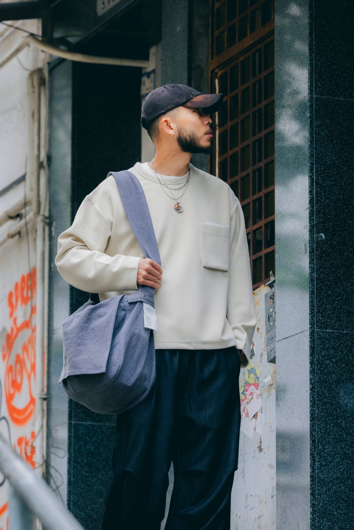 (empty) manual co. waffle pocket L/S tee/ beige - GROGROCERY